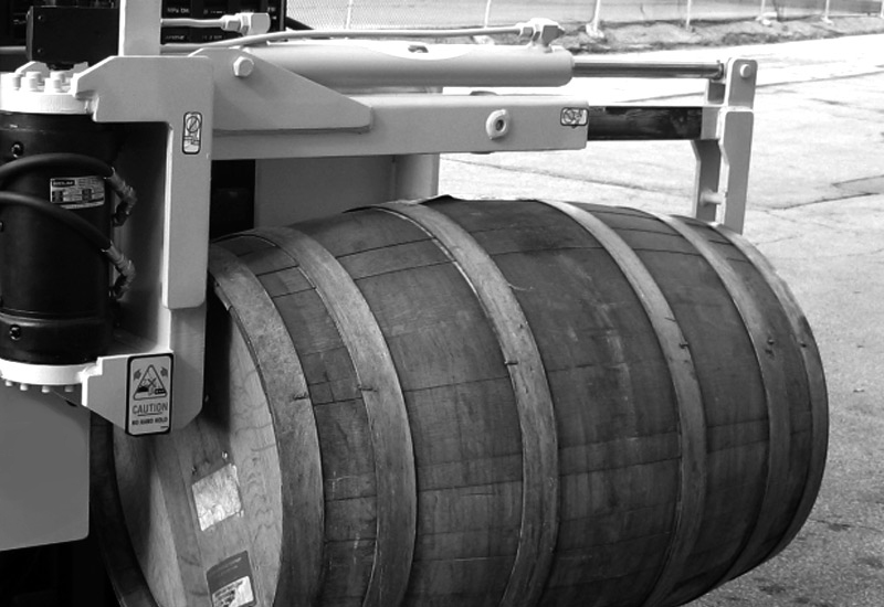 Cascade Forklift Attachment Barrel Clamp